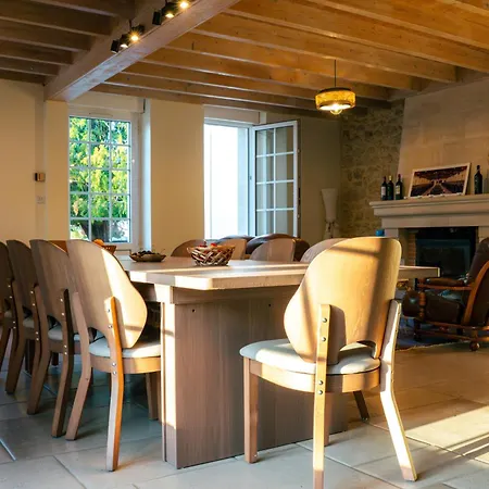 Chez Vieux Château Landon *