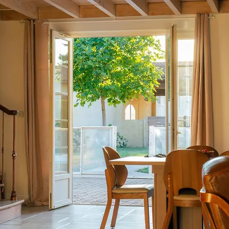 Chez Vieux Château Landon