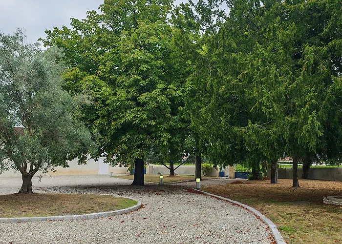 Chez Vieux Chateau Landon *